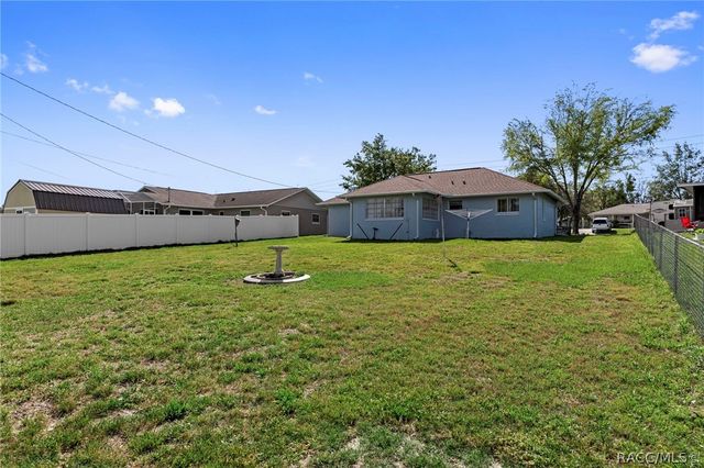 605 W Buttonbush Drive, Beverly Hills, FL 34465