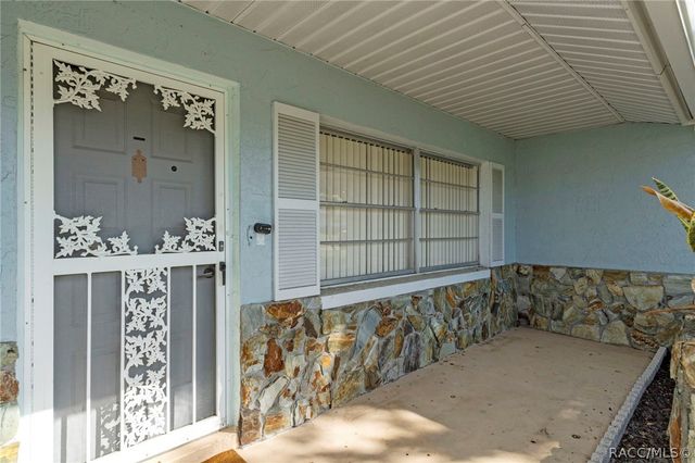 605 W Buttonbush Drive, Beverly Hills, FL 34465