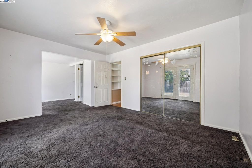 property-img