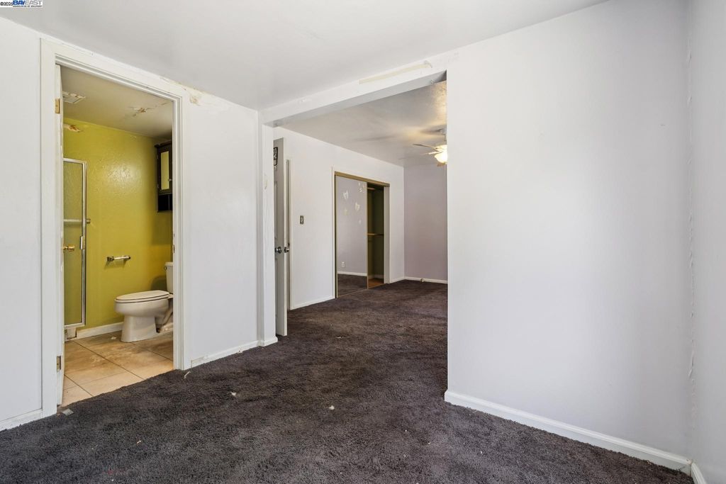 property-img