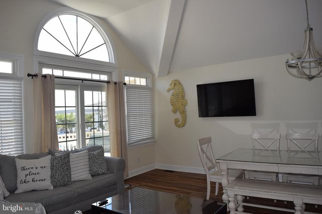 205 W BRIGANTINE AVE, Brigantine, NJ 08203