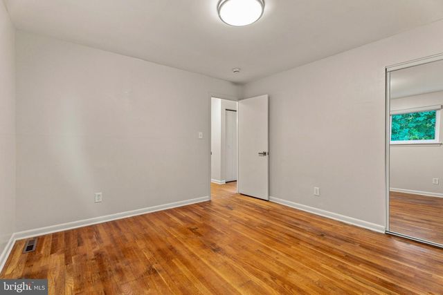 4631 HAWKSBURY RD, Baltimore, MD 21208
