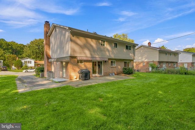 4631 HAWKSBURY RD, Baltimore, MD 21208
