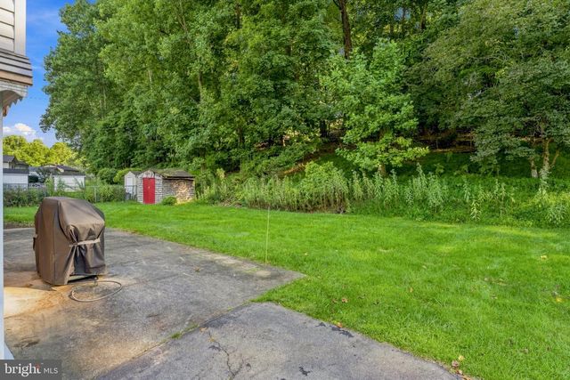 4631 HAWKSBURY RD, Baltimore, MD 21208