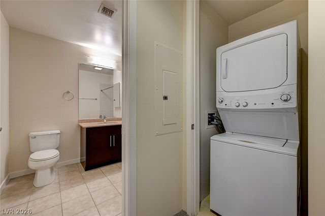 353 East Bonneville Avenue 369, Las Vegas, NV 89101