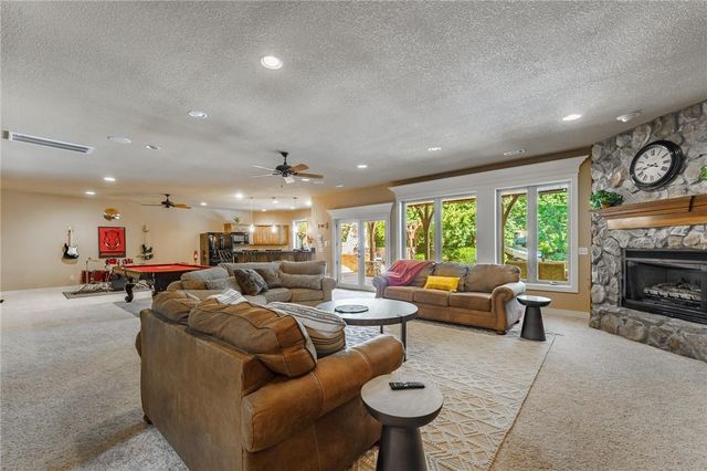 11336 Pembrook Circle, Bentonville, AR 72712