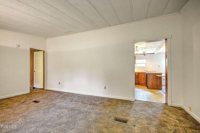 4329 Stanley Valley Road, Church Hill, TN 37642
