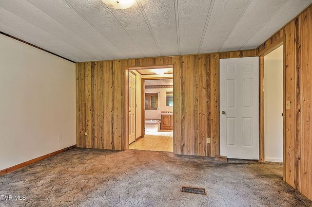 4329 Stanley Valley Road, Church Hill, TN 37642