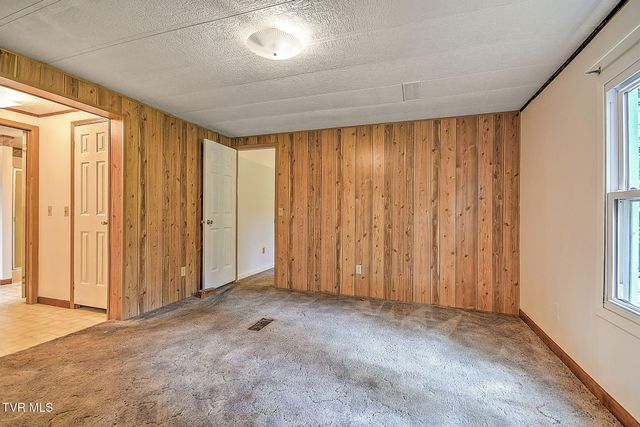 4329 Stanley Valley Road, Church Hill, TN 37642