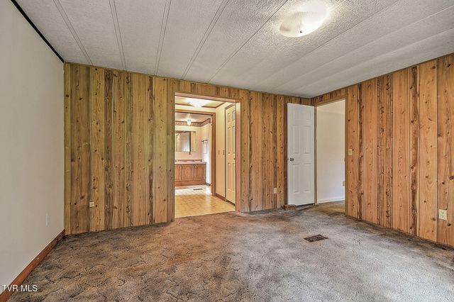 4329 Stanley Valley Road, Church Hill, TN 37642