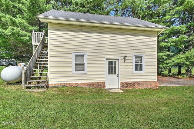 4329 Stanley Valley Road, Church Hill, TN 37642