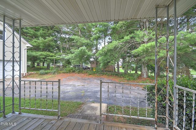 4329 Stanley Valley Road, Church Hill, TN 37642