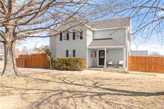 1009 Lilac Street, Rogers, AR 72756