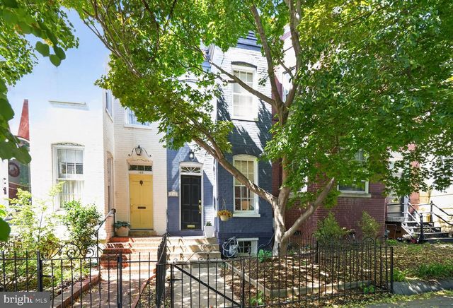 142 D ST SE, Washington, DC 20003