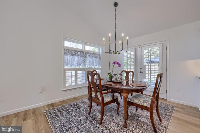 2521 EDGEWOOD LN, York, PA 17403