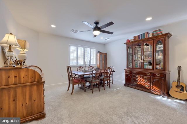 2521 EDGEWOOD LN, York, PA 17403