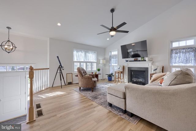 2521 EDGEWOOD LN, York, PA 17403