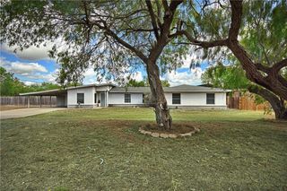 234 E Trant Road, Kingsville, TX 78363