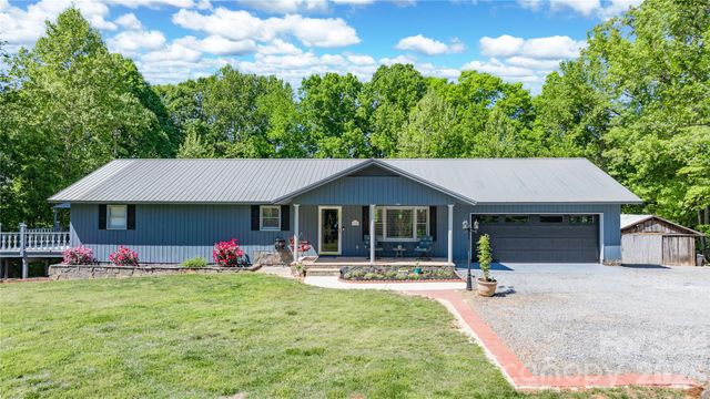 7362 Volunteer Rescue Road, Denton, NC 27239