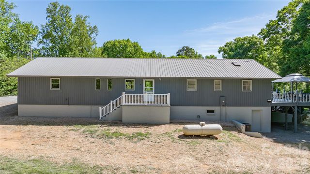7362 Volunteer Rescue Road, Denton, NC 27239