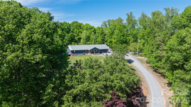 7362 Volunteer Rescue Road, Denton, NC 27239