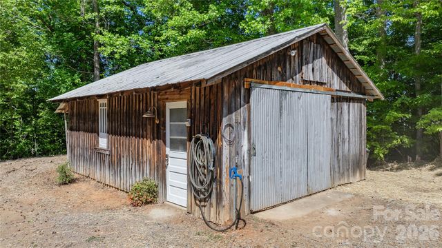 7362 Volunteer Rescue Road, Denton, NC 27239