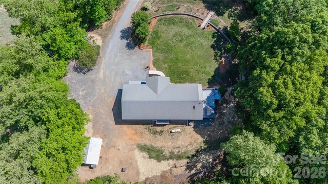7362 Volunteer Rescue Road, Denton, NC 27239