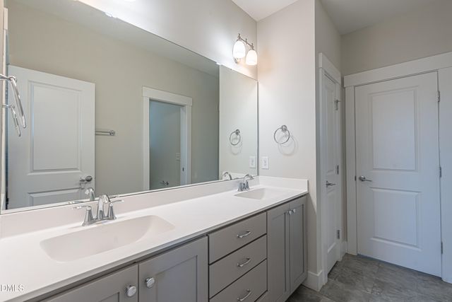 303 Quarter Gate Trace, Chapel Hill, NC 27516