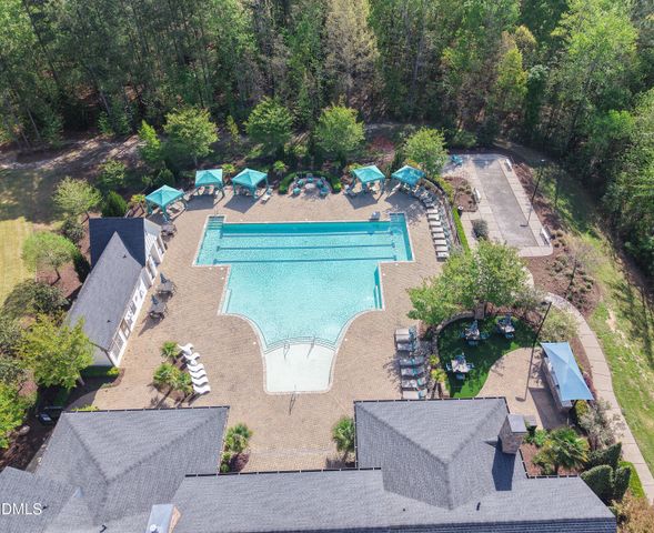 303 Quarter Gate Trace, Chapel Hill, NC 27516