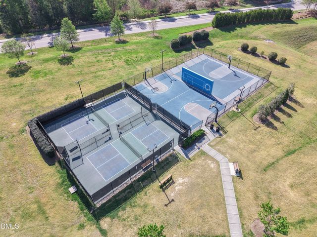 303 Quarter Gate Trace, Chapel Hill, NC 27516