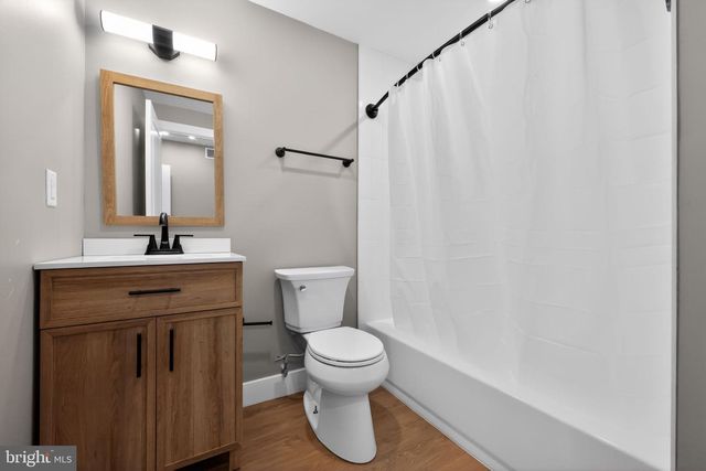 707 EDGEMORE RD, Philadelphia, PA 19151