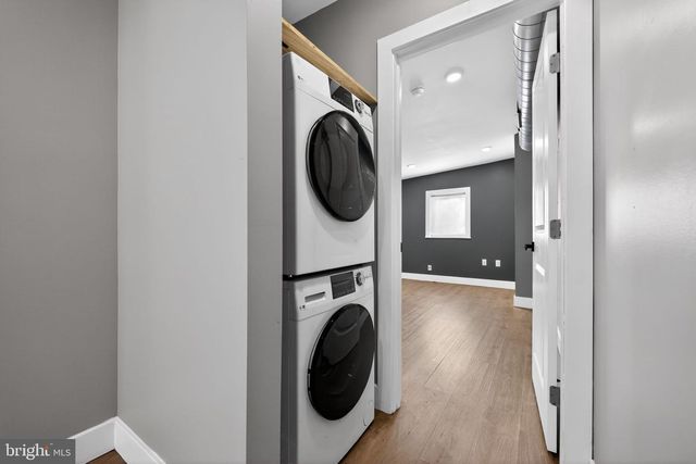 707 EDGEMORE RD, Philadelphia, PA 19151