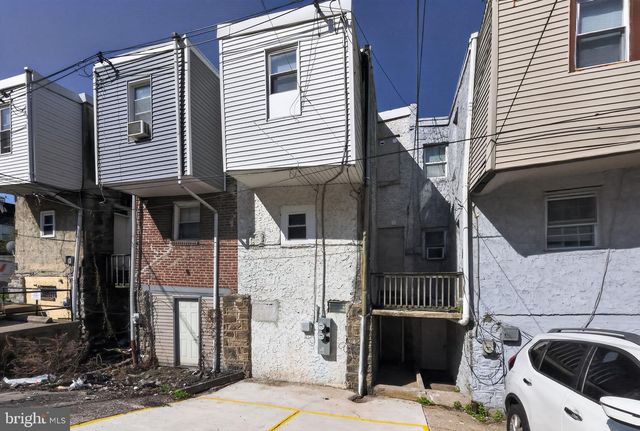 707 EDGEMORE RD, Philadelphia, PA 19151