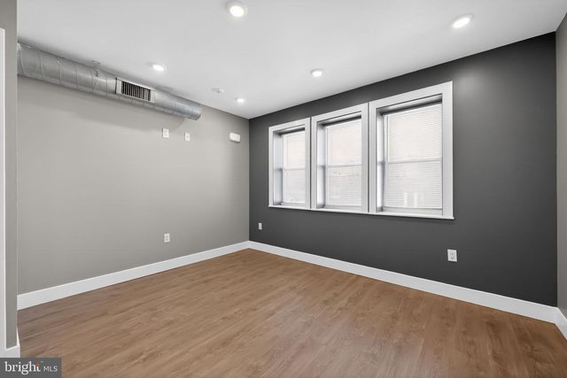 707 EDGEMORE RD, Philadelphia, PA 19151