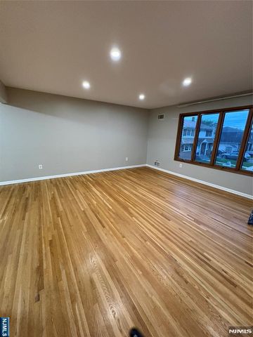270 Silleck Street 1, Clifton, NJ 07013