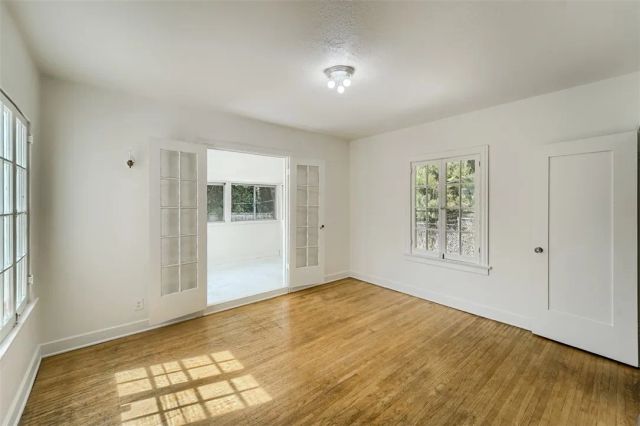 5924 Graciosa Drive, Los Angeles, CA 90068