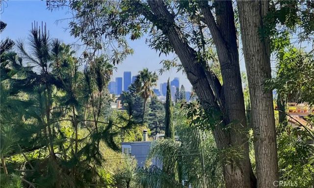 5924 Graciosa Drive, Los Angeles, CA 90068