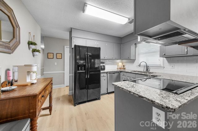 2115 Acorn Lane, Monroe, NC 28112