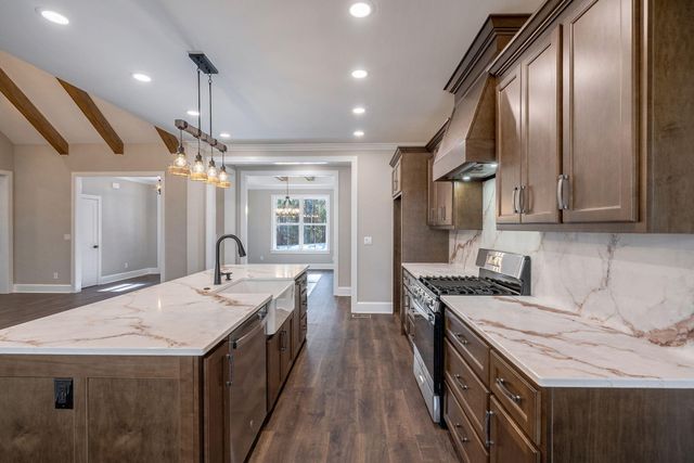 112 Elliott Circle, Mc Cormick, SC 29835