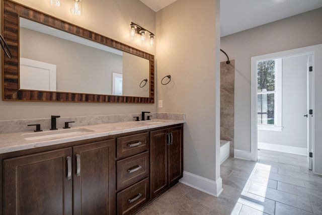 112 Elliott Circle, Mc Cormick, SC 29835