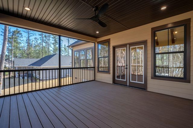 112 Elliott Circle, Mc Cormick, SC 29835