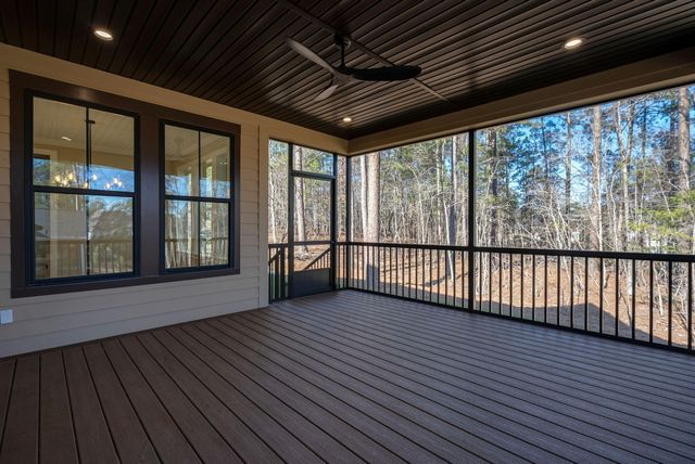 112 Elliott Circle, Mc Cormick, SC 29835