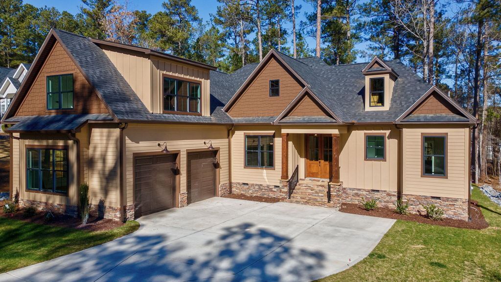 112 Elliott Circle, Mc Cormick, SC 29835