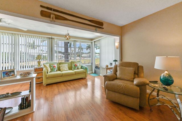 604 Hummingbird Lane, Delray Beach, FL 33445