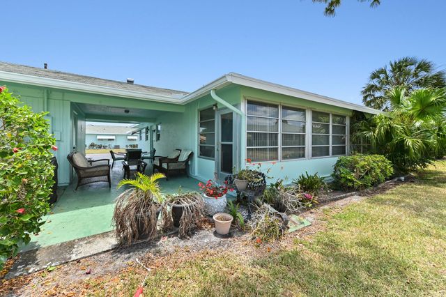 604 Hummingbird Lane, Delray Beach, FL 33445