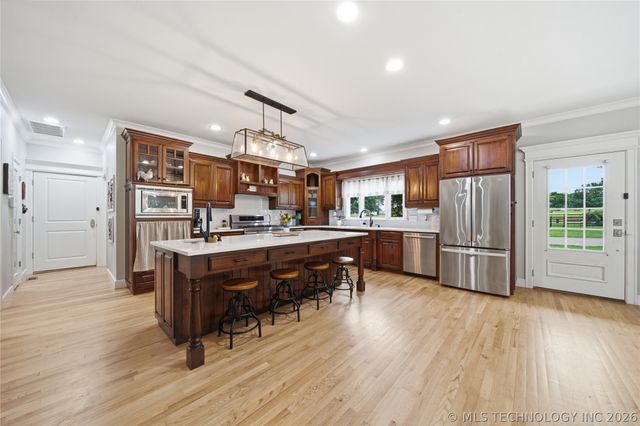 7952 N 71st East Avenue, Owasso, OK 74055