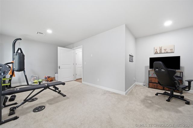 7952 N 71st East Avenue, Owasso, OK 74055