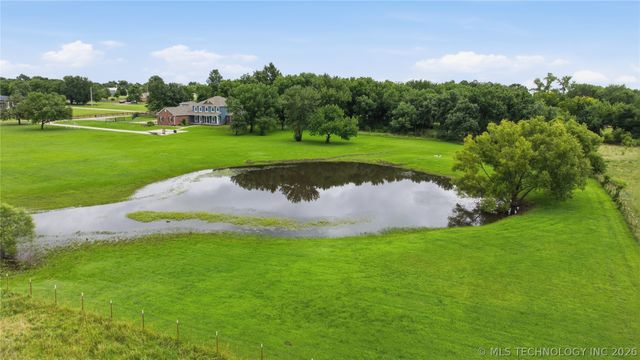 7952 N 71st East Avenue, Owasso, OK 74055