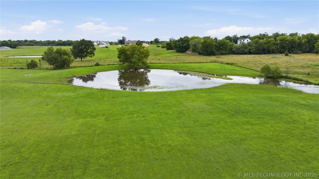 7952 N 71st East Avenue, Owasso, OK 74055