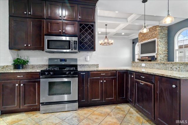 13221 Cricket Trace, Evansville, IN 47725